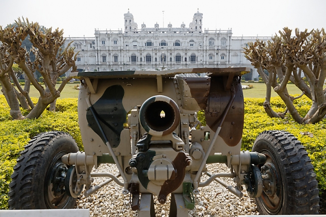 Gwalior-Jaivilas palace-005